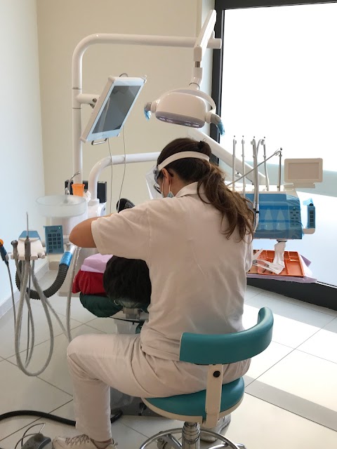 Dentista Borgo San Lorenzo - Iris Compagnia Odontoiatrica (Dr. Cesare Paoleschi)