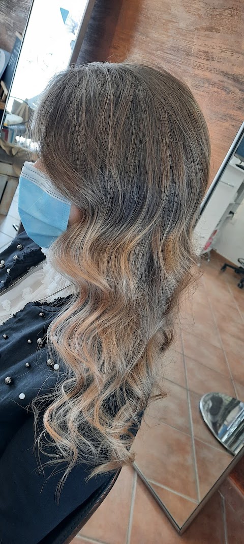 Good Hair di Romina Muntoni