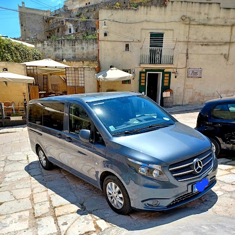 Pellegrino Noleggio con Conducente Taxi