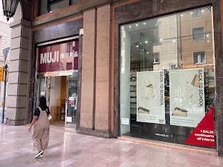 MUJI