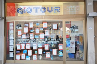 Gio' Tour