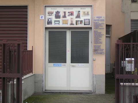 Laboratorio di ebanisteria e restauri