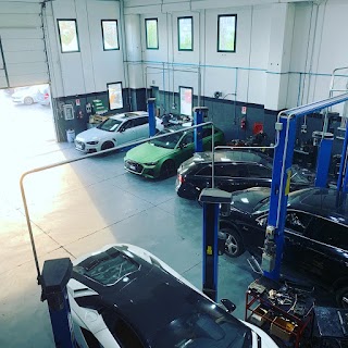 Top Gear - Officina Meccanica A Vittuone