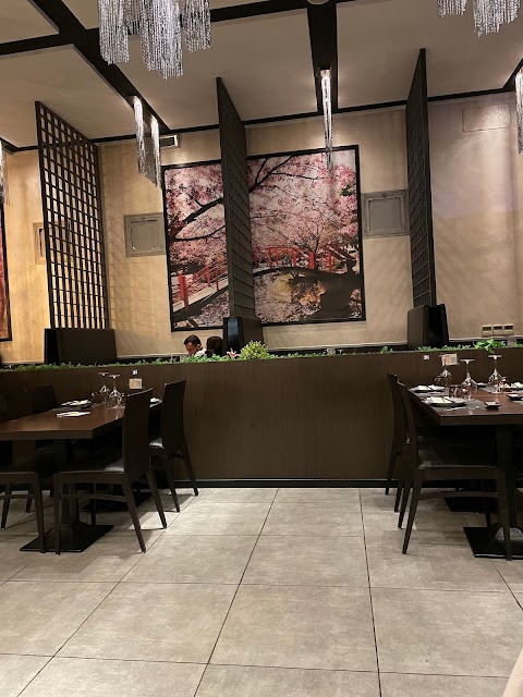 YUMEI Sushi Restaurant