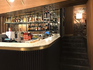 Maudit Cafè Bar