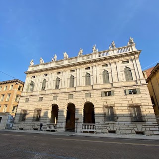 Palazzo Canossa