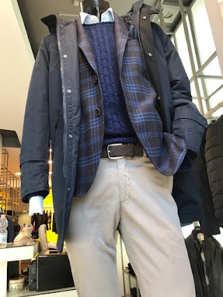 Inthecity Bari - Abbigliamento Uomo