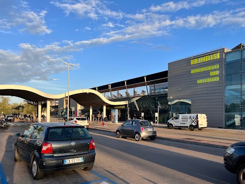 Aeroporto di Brindisi-Casale "Aeroporto del Salento" (BDS)