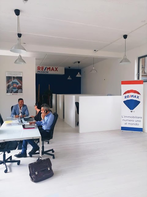 Agenzia Immobiliare RE/MAX Passion