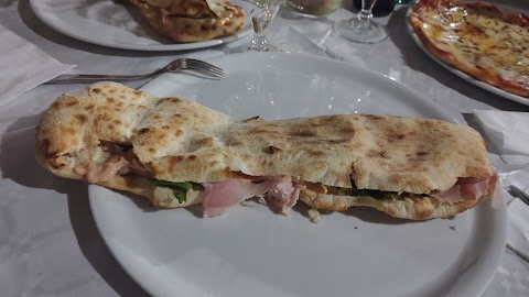 Pizzeria La Cambusa (Gest. La Ginestra)