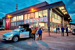 Tesla Center Padova