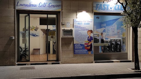 Lavanderia self-service Fast&Clean di Lazzerotti Ferdinando Caserta