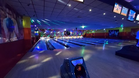 Bowling Young Club