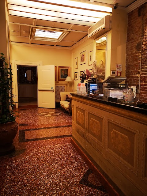 Hotel Pedrini Bologna Centro