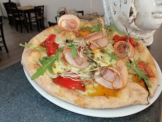 Pizzeria La Cavea