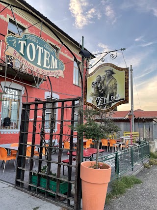 Totem Pub