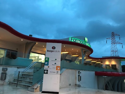 Farmacia La Fenicia 2