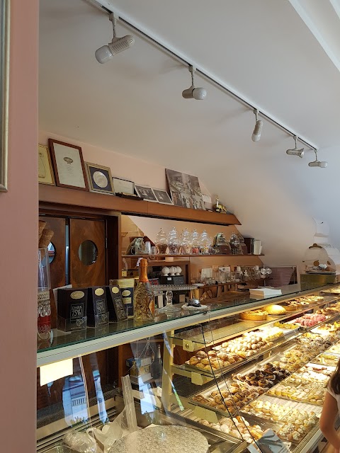 Pasticceria Millevoglie di Bruno Visceglia