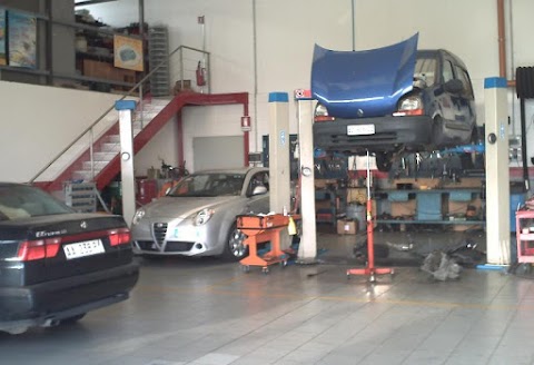 Punto Auto S.n.c