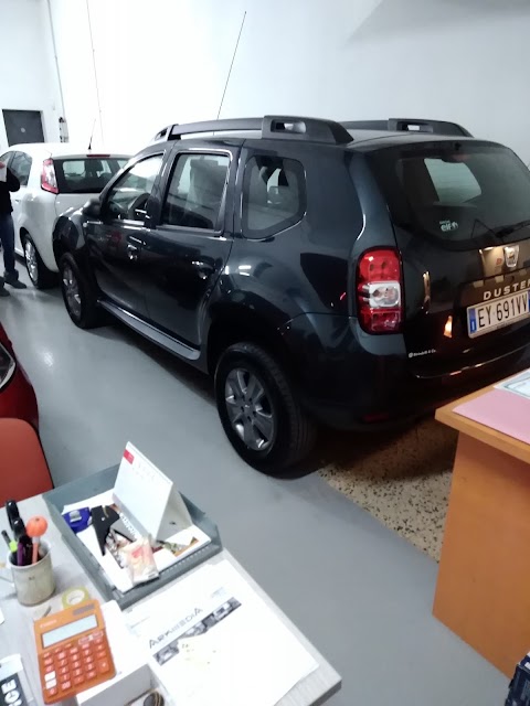 Autosoloaffari.it vendita auto usate Prato e leader Compro Auto in Toscana
