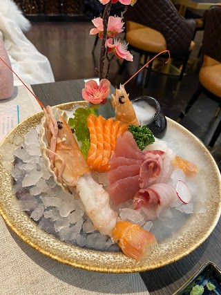 Leon D'Oro Sushi