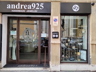 ANDREA925