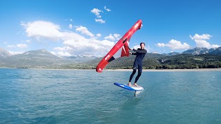 Le Spot 2 - WINGFOIL & Windsurf School