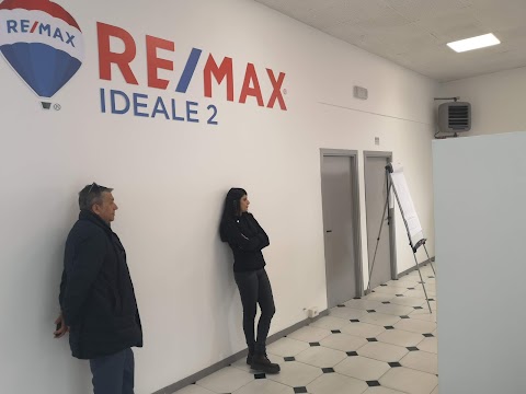 Agenzia Immobiliare RE/MAX Ideale 2