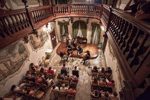 Glasbena šola Izola / Izola Music School