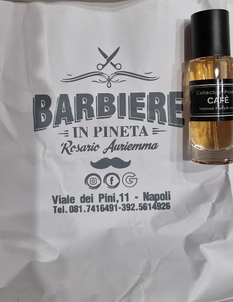 Barbiere in Pineta di Rosario Auriemma