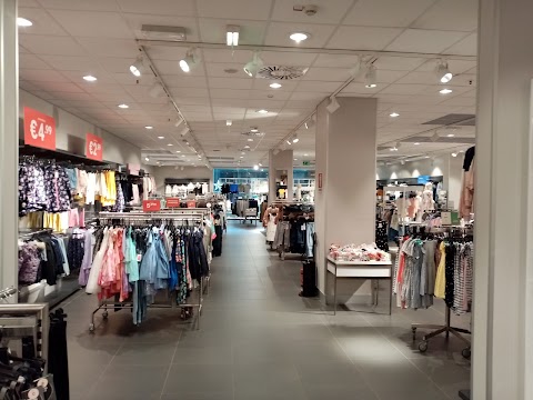 H&M