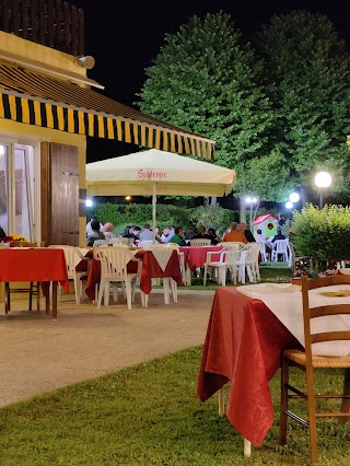 Pizzeria La Pergola da Devis e Morgana