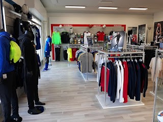 Macron store Alessandria