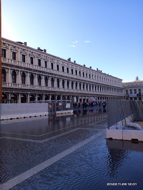 jolly apartment venezia