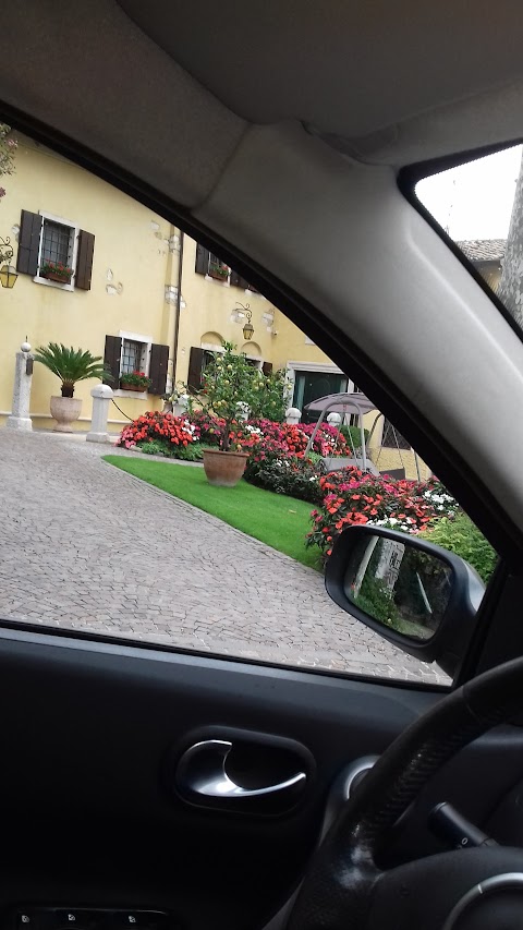 Garden Delle Rose