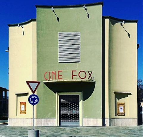 Cine Fox