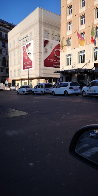 Stazione Taxi Barberini