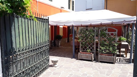 Antica Osteria di Borghetto