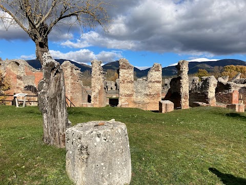 Anfiteatro Romano di Amiternum