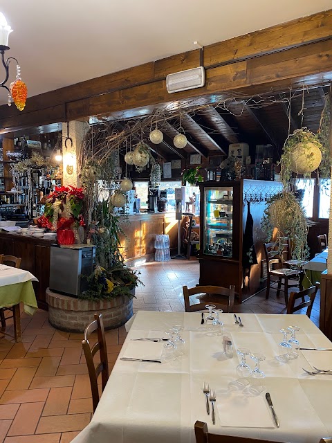 Ristorante La Staffa - Cucina Tipica Italiana e del Territorio