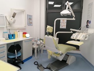 Studio Dentistico Dr.Nicola Paoleschi Sesto Fiorentino-Specialisti Implantologia