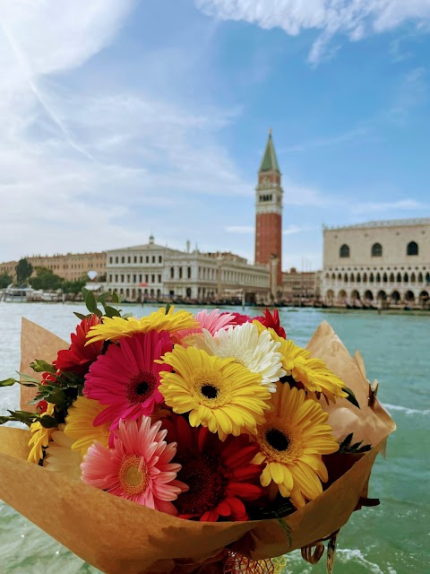 Venice Flower Delivery