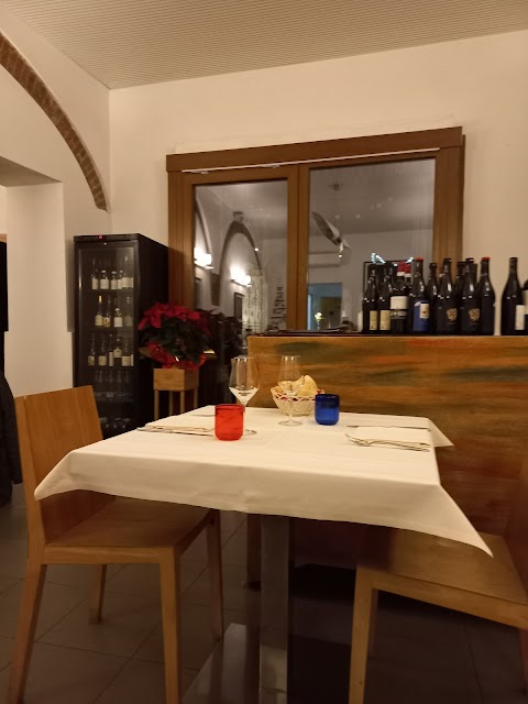 Osteria Piazza Sordello 26