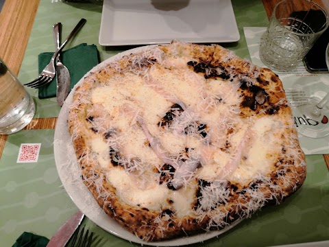 quattroquinti - Pizzeria