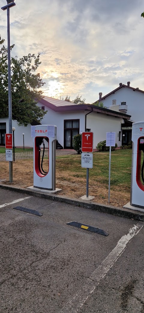 Tesla Supercharger