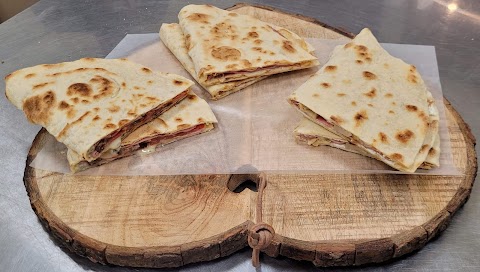 Piadino Ivrea | Piadineria - Paninoteca