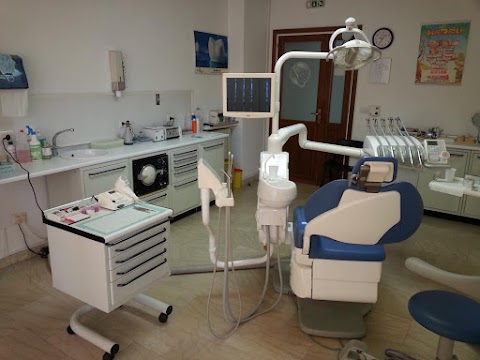 STUDIO DENTISTICO DI PIERDOMENICO - Ascesso Dente Gengive Carie Ortodonzia Otturazione Implantologia