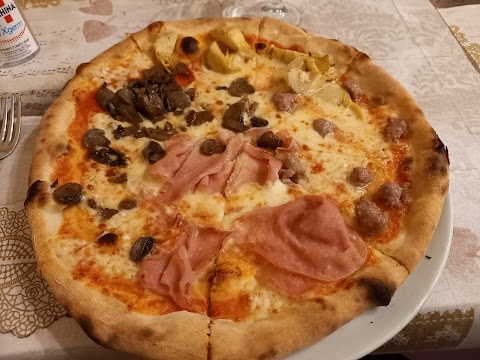 Trattoria e Pizzeria" Da Pasquale"