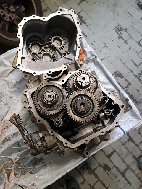 RR motors riparazioni e preparazioni auto e moto