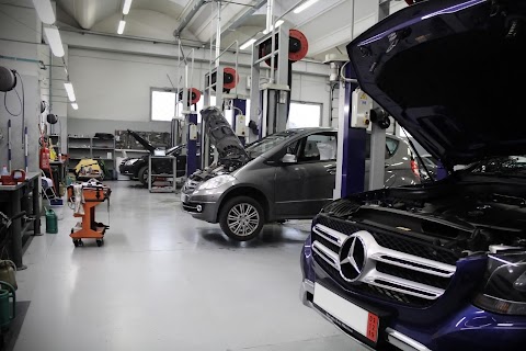 Mercedes-Benz Service | C.S.V. Car